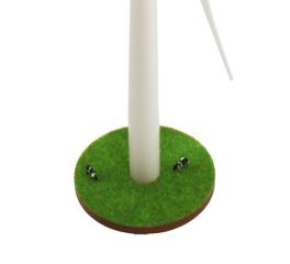Windanlagen Standmodell mit grüner Wiese und Kuh