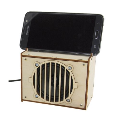 Active speakers for smartphones and MP3 players, soldering kit
